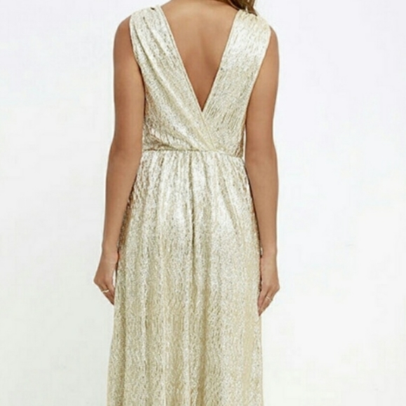 Lulus Dress gold fabric - Picture 5 of 13